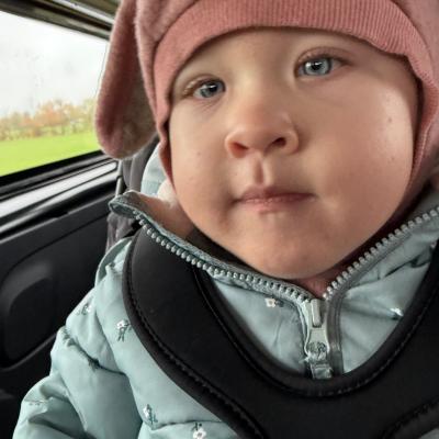 89586599 1762133133412598 R